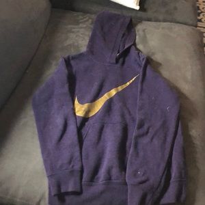 Nike pullover sweatshirt